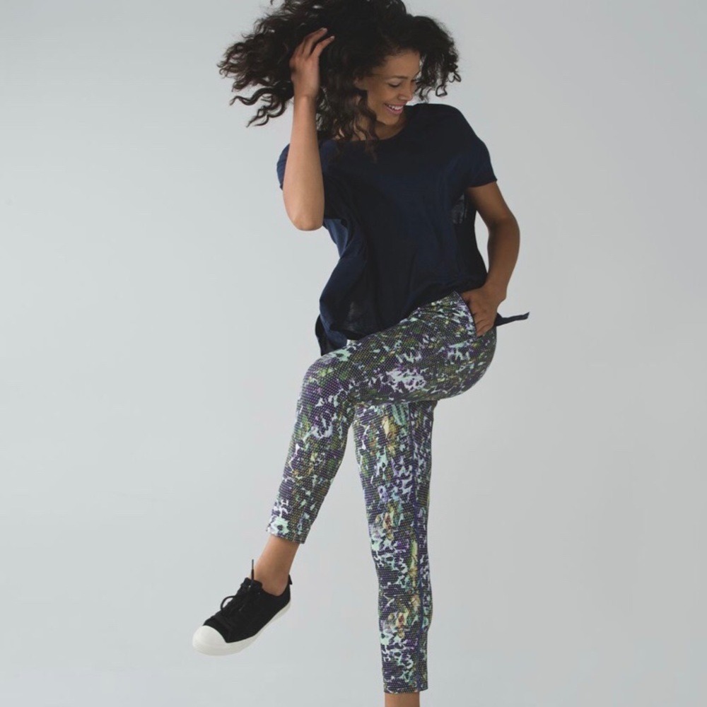 Lululemon adorable yoga bottoms 🌴